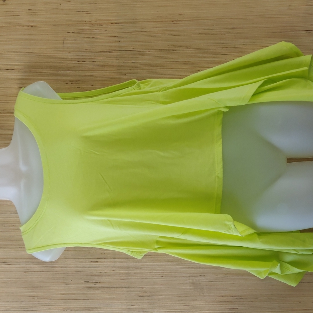 New Nicki Minaj tank